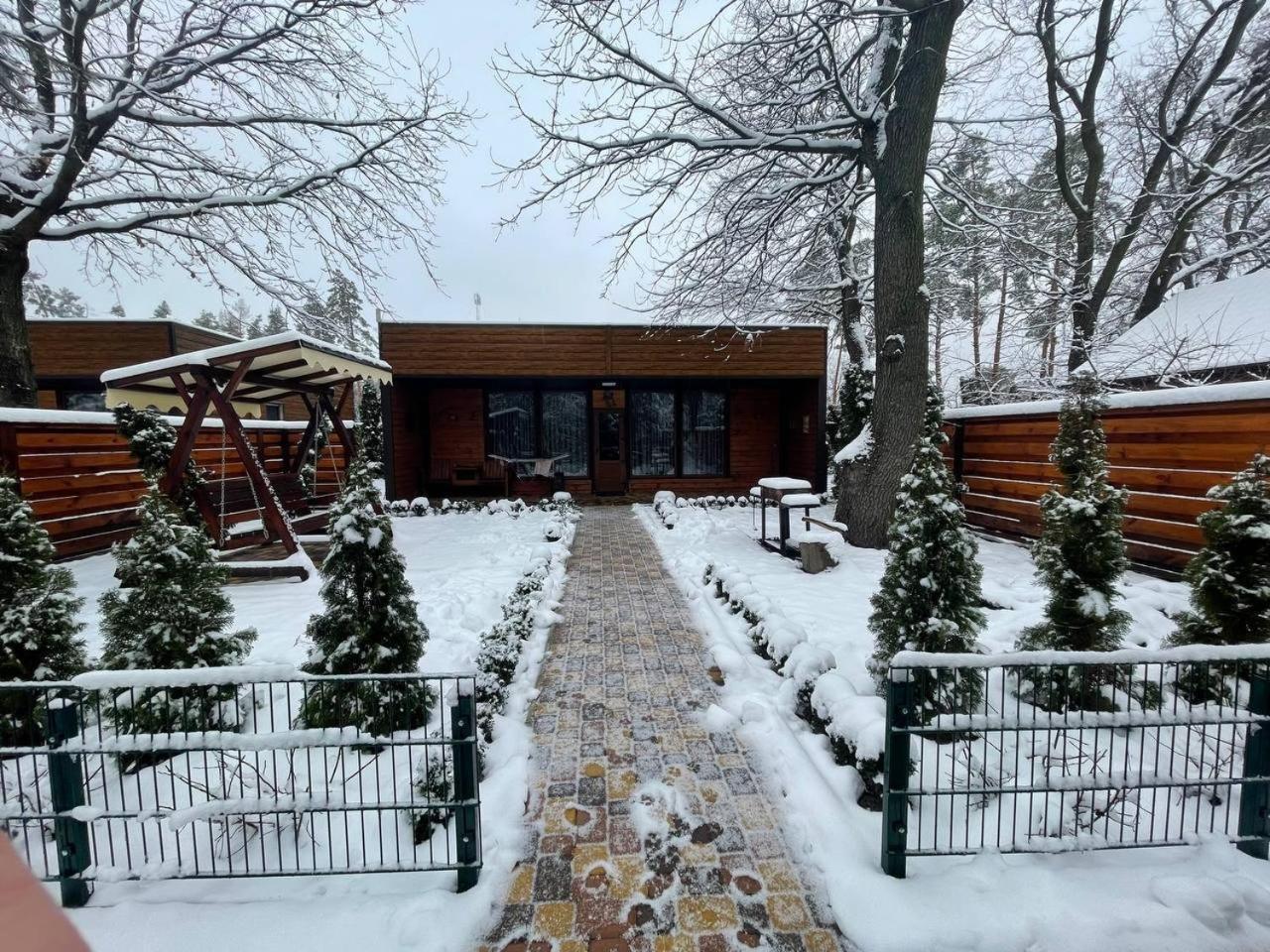 Гостевой Комплекс "Дядя Саша" Villa Sokirno Dış mekan fotoğraf