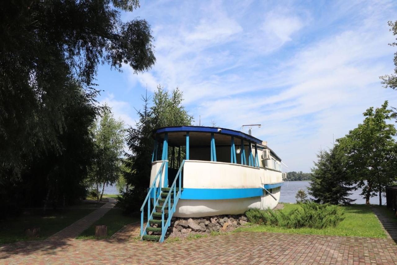 Гостевой Комплекс "Дядя Саша" Villa Sokirno Dış mekan fotoğraf