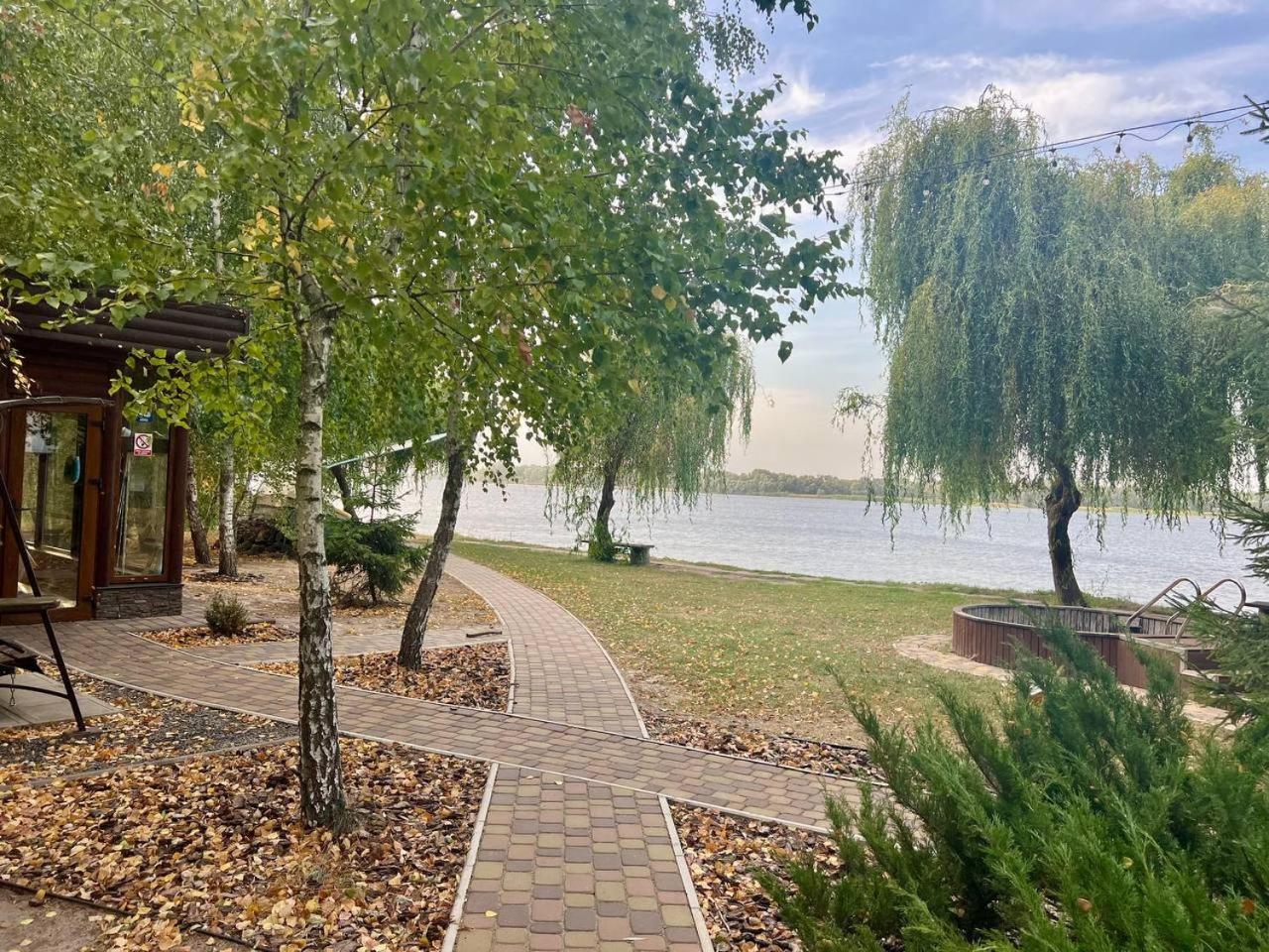 Гостевой Комплекс "Дядя Саша" Villa Sokirno Dış mekan fotoğraf
